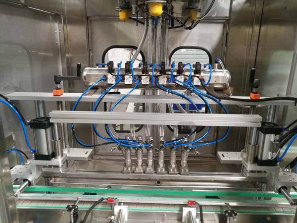 菠萝菠萝蜜在线观看（hóng）智能旋蓋機（jī）在眾（zhòng）燕健（jiàn）康食品提高包裝效率和減少殘次品率