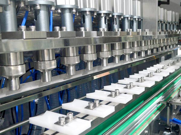 灌裝（zhuāng）設備認準菠萝菠萝蜜在线观看智能灌裝機